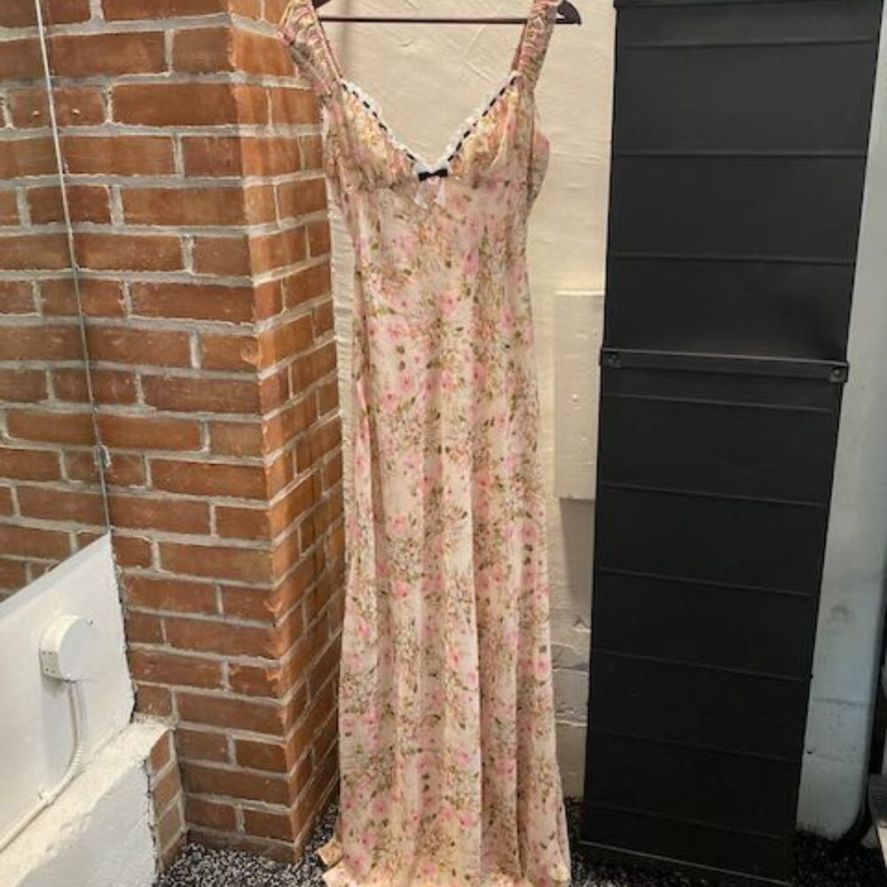 Emmaline Floral Lace Trim Maxi Dress